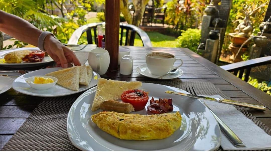 Frangipani Homestay Nusa Dua  Kültér fotó