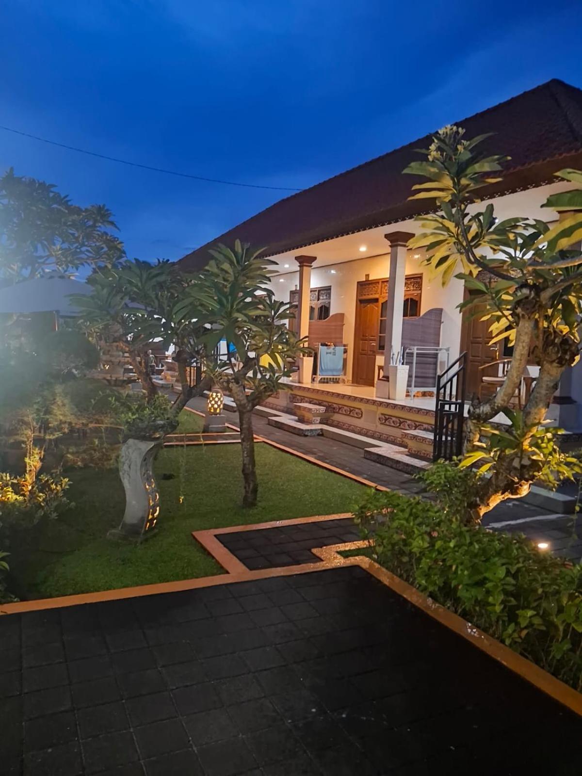 Frangipani Homestay Nusa Dua  Kültér fotó