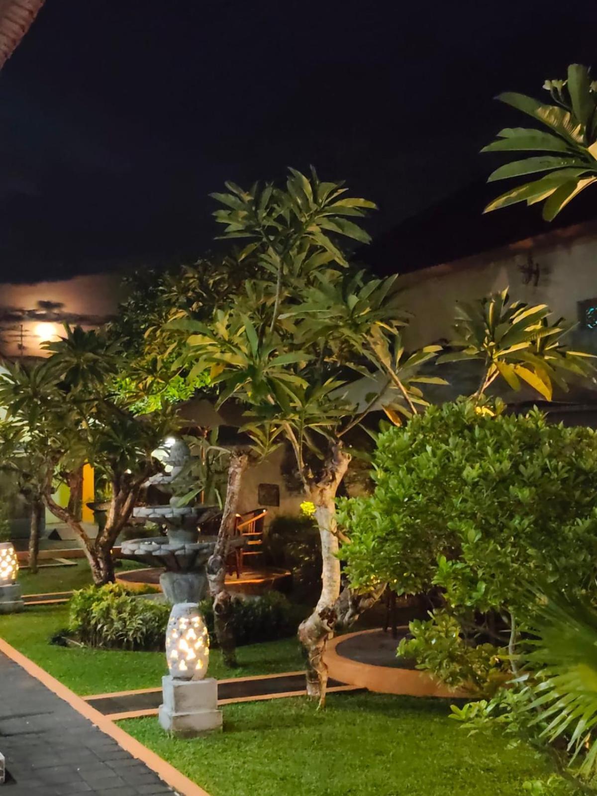 Frangipani Homestay Nusa Dua  Kültér fotó