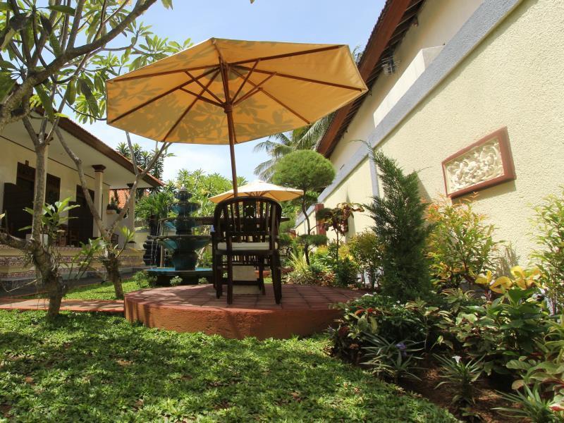 Frangipani Homestay Nusa Dua  Kültér fotó